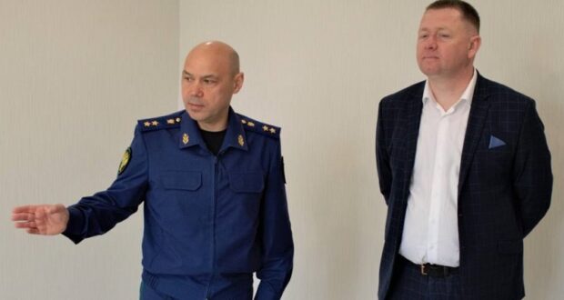 Прокурор-Крыма-лично-проверил-состояние-квартир,-которые получат-сироты-в-Симферополе