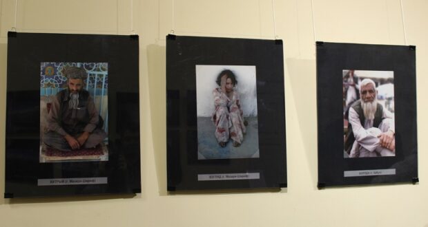В-Крымском-этнографическом-музее-открылась-фотовыставка-«Афганистан,-год-2008»