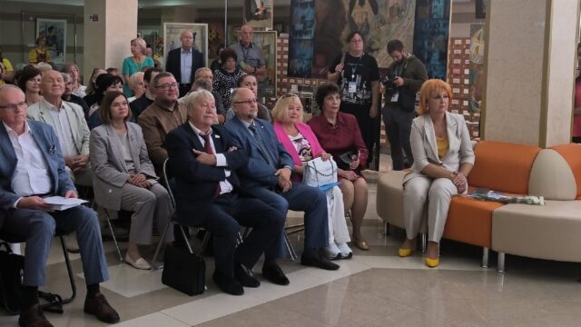 В Симферополе открылся фестиваль «КрымБукФест»  