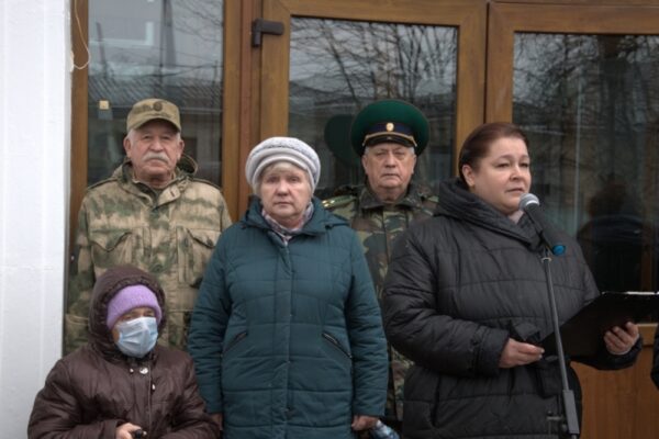 В Симферополе открыли памятную доску участнику СВО - гвардии матросу Игорю Линёву